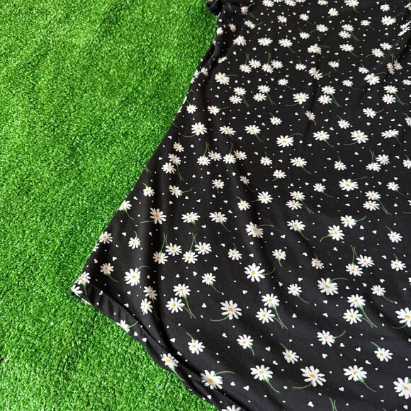 Emily Stacy Short Sleeve Round Neck Super Soft Black Floral T-Shirt Plus Size 3X - Picture 7 of 13
